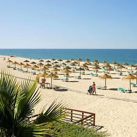 Sleeps 6 With Pool Air Con And Wifi * Vale do Lobo